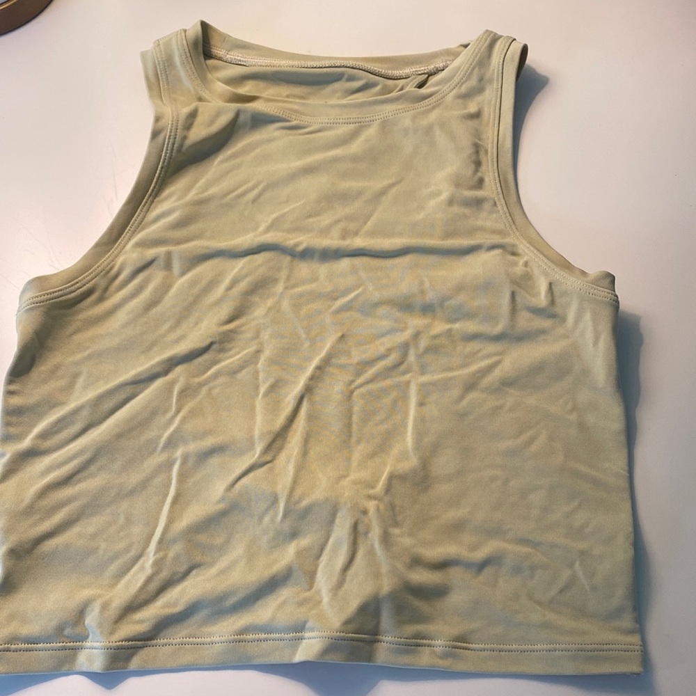 lulu lemon tank